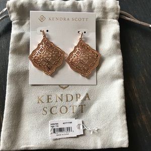 Kendra Scott NWT Kirsten earrings RSG 715